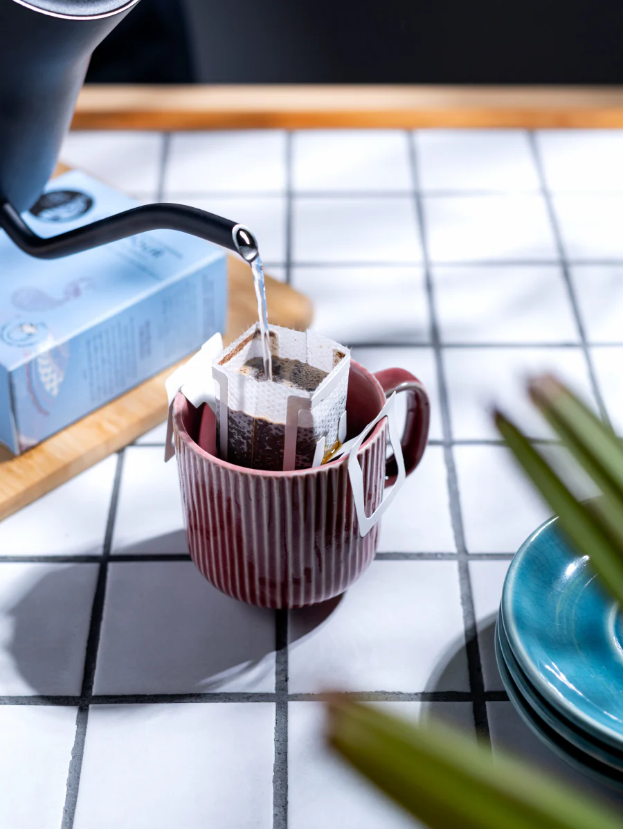 Jacaranda Blend | Medium Dark Roast - Easy Pour - Image 5
